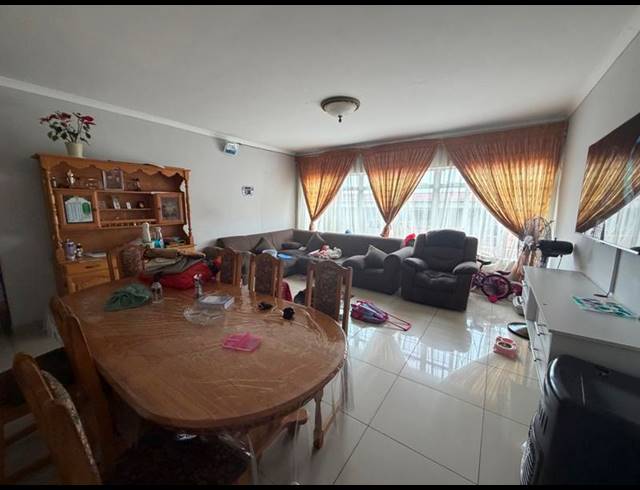 3 BEDROOM PROPERTY TO RENT IN LAUDIUM